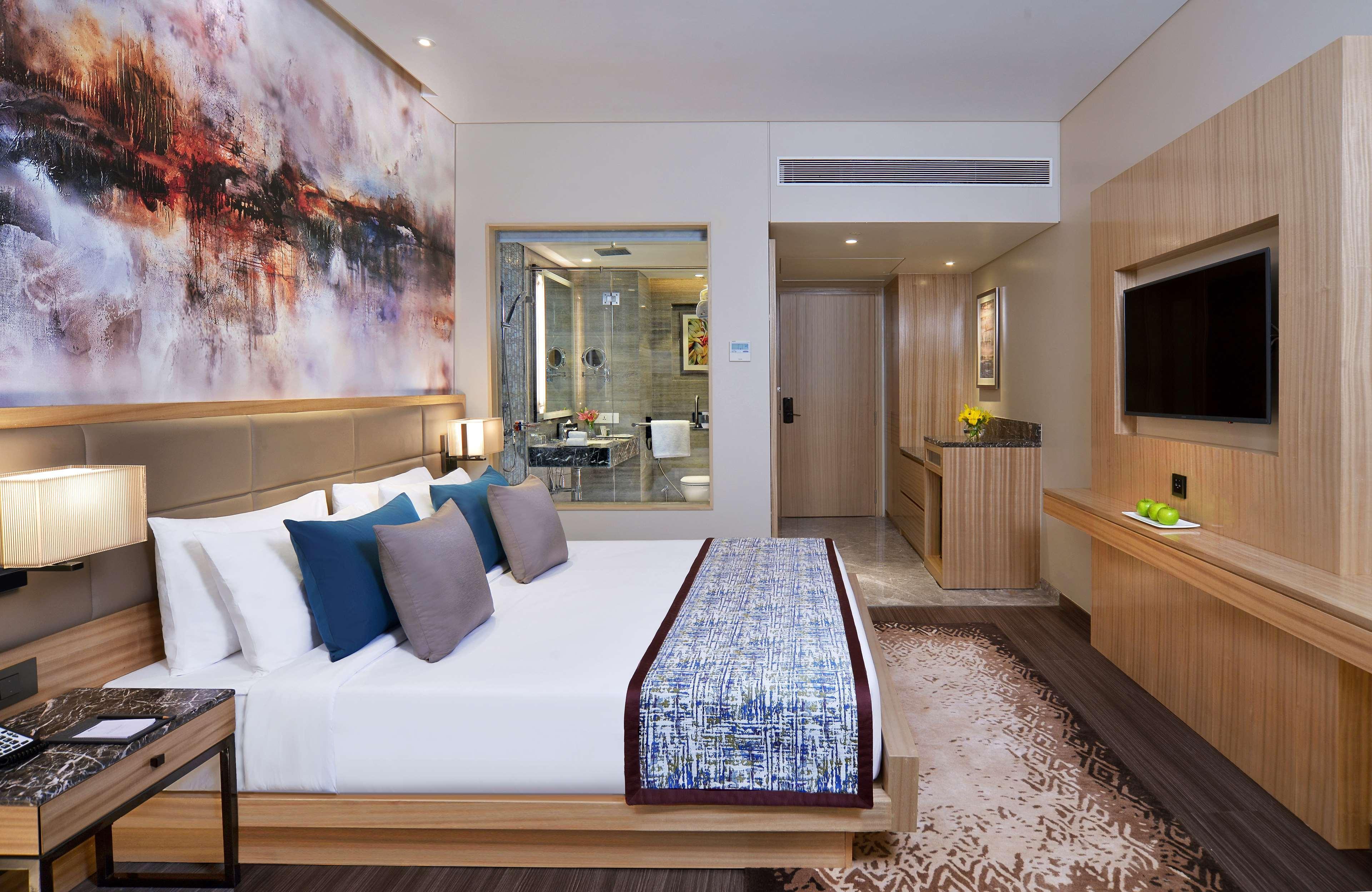 Radisson Mumbai Andheri MIDC Bagian luar foto Deluxe Room